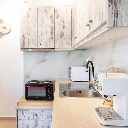 Irene's Mykonos Town